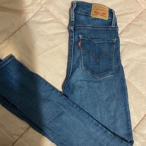 Levi’s high rise skinny jeans